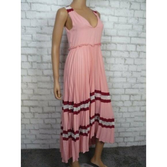 $570 Maje Pink Burgundy Lace Inset Vneck Ritello Accordion Pleat Maxi 1 NWT - Picture 4 of 9
